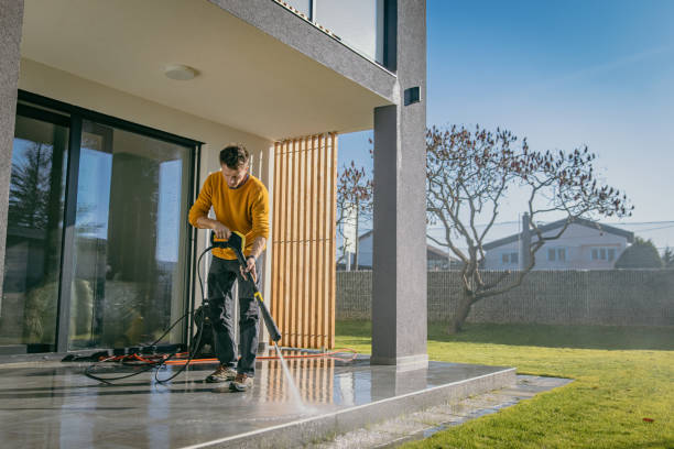 Best Pool Deck Cleaning  in Preston, IA